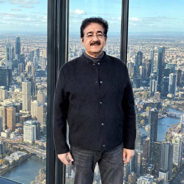 Sandeep Marwah Leads Educational Study Tour to Melbourne, Australia