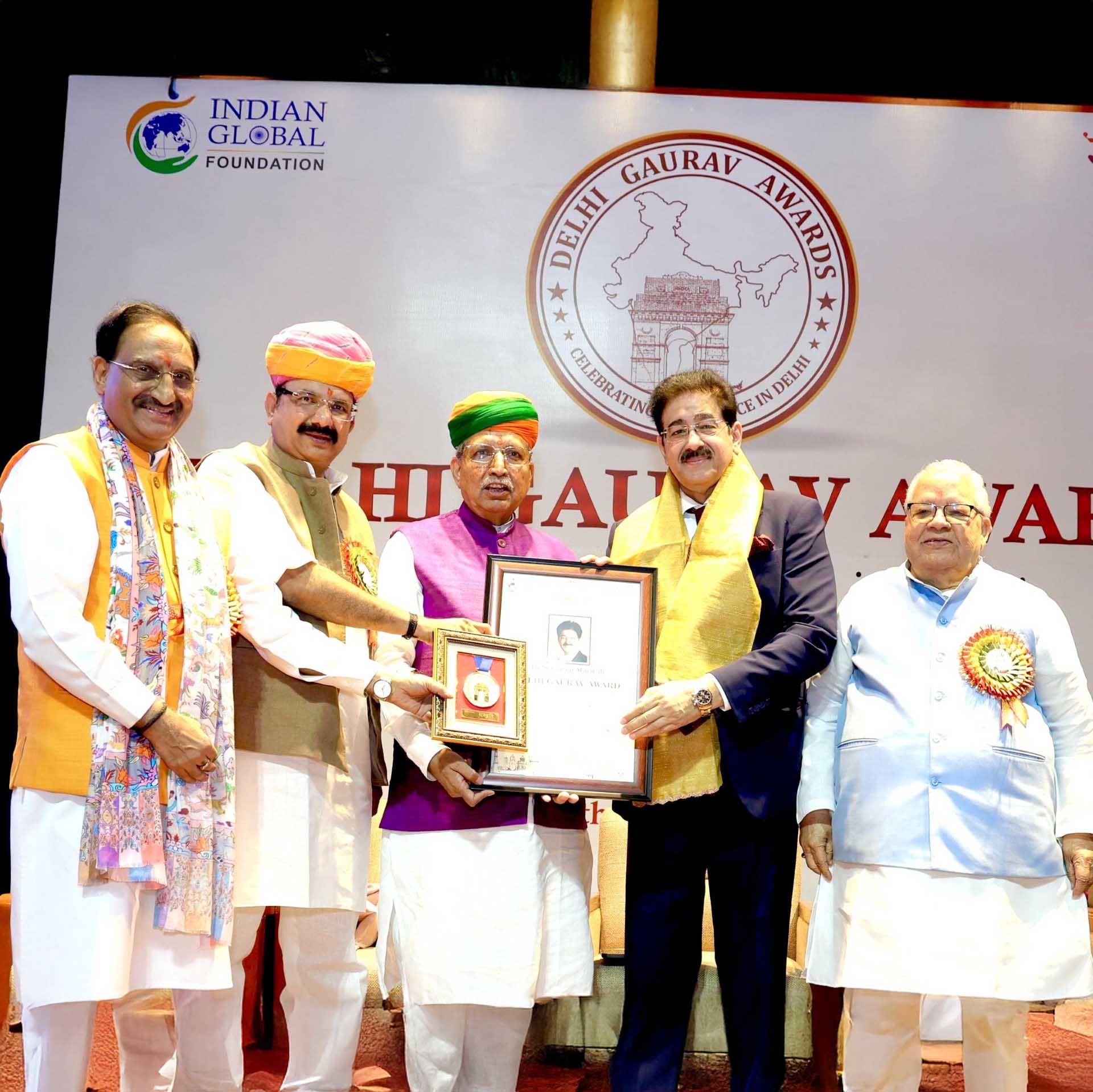 Dr. Sandeep Marwah Conferred with Prestigious “Delhi Gaurav Award” at Pradhan Mantri Sangrahalaya