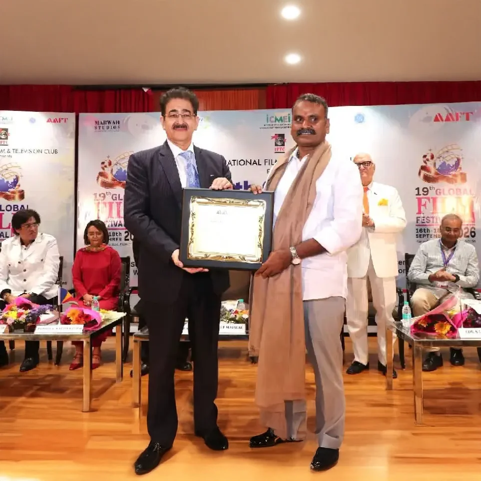 Dr. L. Murugan Presented with Patronship of Rashtriya Hindi Cinema Samman Samiti at 19th Global Film Festival Noida