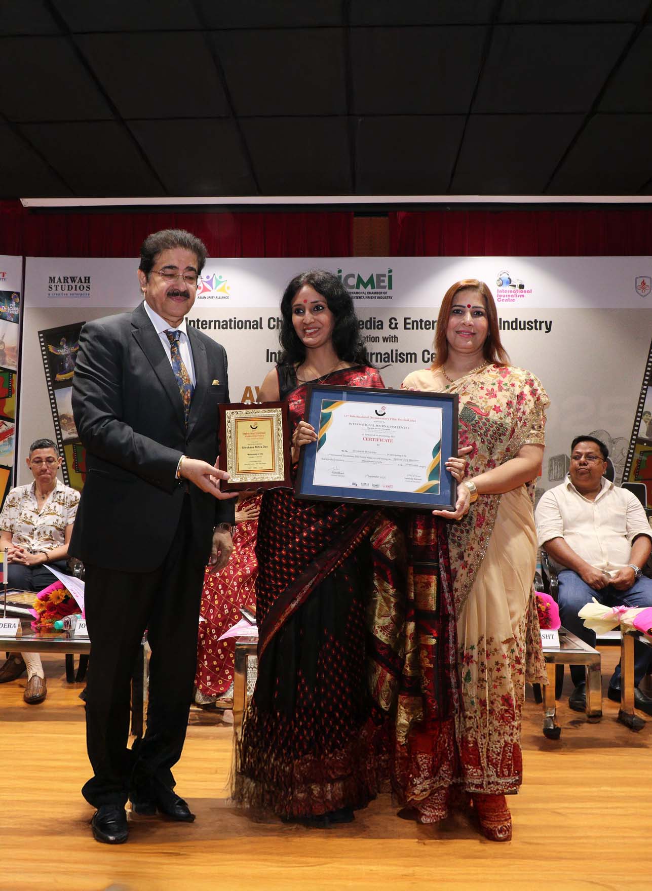 Award Recived on IDFFN